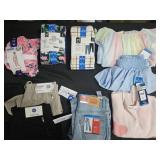 Girl's size 10/12 Levi's jeans, shorts, leggings,