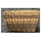 2- woven baskets brown