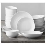 32-Piece Porcelain Dinnerware Set, NOT CHECKED