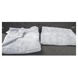 2 Oversized Bath towels. 38x72