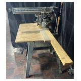 Craftsman 10ï¿½ radial saw on stand, turns on and