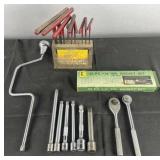 Set of ï¿½Tï¿½ Handle Hex Keys, socket set, extenders