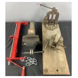 Group of vices & engine load leveler