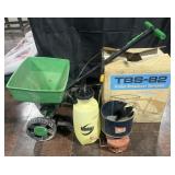 Trailer broadcast spreader, Green Thumb precision