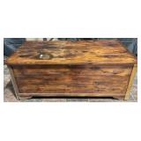 Vintage cedar lined hope chest, 45ï¿½ x 21ï¿½ x 18ï¿½