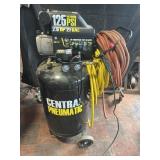Central Pneumatic 21 gal. Air compressor, 125 max