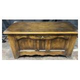 Vintage boot bench with drop down front door, 39ï¿½
