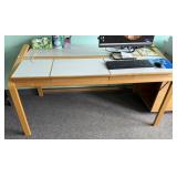 60.5' x 31' x 31' MacTable Computer Desk,