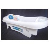 The First Years NewbornToddler Bath Tub