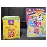 Annie's fruit snacks 50 count. Welch's Juicefuls