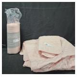 Twin/Twin XL Quilt/Coverlet set
