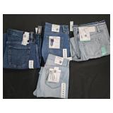 Women's size 4 jeans and size 0 jeans. New w/