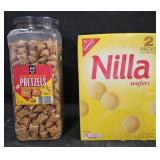 Peanut butter filled pretzels 44oz. Nilla Wafers