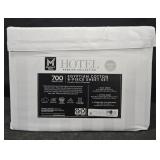 Queen size 6 piece sheet set