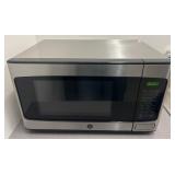 GE stainless steel microwave, turns on and runs