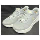 Skechers Swift Fit Ladies Size 7.5 Sneakers