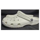 USED Crocs men's size 6 Women's size 8
