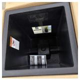 Square Tall Planter (Onyx Black)