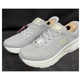 Skechers Swift Fit Ladies Size 8 Sneakers
