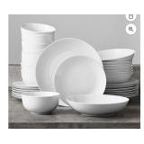 32-Piece Porcelain Dinnerware Set