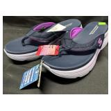 Skechers WomenMs Size 10 Flip Flops