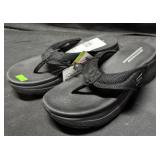 Skechers Premium Cushion Ladies Size 7 Flip Flops