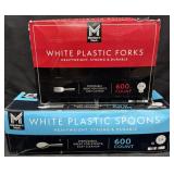600ct. Box of White Plastic Forks