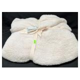 Barefoot Dreams CozyChic Throw Blanket, 54'x72'