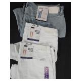 Women's size 16 denim shorts and size 20W jeans.