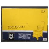 Mop Bucket w/ wringer