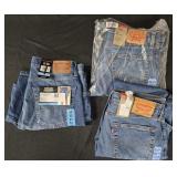 Men's size 32x34 Levi's jeans and size 32 jean