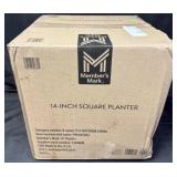 Tremont 14ï¿½ Short Square Planter