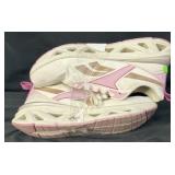 Reebok Womenï¿½s Size 11 Sneakers, USED