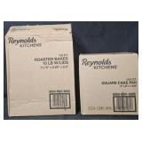 Reynolds roaster pans w/ lids 8 count. Reynolds