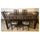 Extendable dining table with 6 chairs and 2-17'