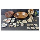 Group of decorated pottery, porcelain & brass,