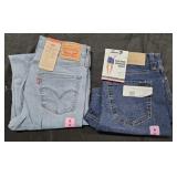 Women's size 6 Levi's jeans and denim shorts. New