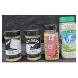 2- Kinder's The Blend seasoning 10.5oz each. Pink