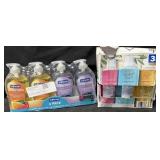 4- 11.25oz. Bottles of Softsoap Antibacterial