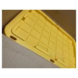 27 gallon totes black/yellow 4pack