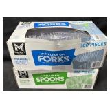 300pc. Box of Clear Plastic Forks