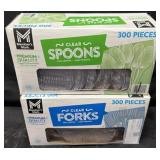 300pc. Box of Clear Plastic Spoons