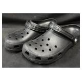 Crocs Men's Size 10 Clogs
