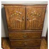 Decorated wood dresser with 2 drawers and 2