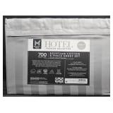 Queen size 6 piece sheet set