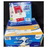 64ct. Box of Always Infinity FlexFoam Size 4 Pads