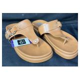 Dolce Vita Women's Size 11 Footbed Sandals
