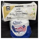 165ct. Bag of Chinet 10.375' Paper Dinner Plates