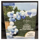 PartyAire 28pc. Reusable Inflatable Balloon