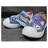 Boy's size 9 Skechers foamies shoes. Damaged